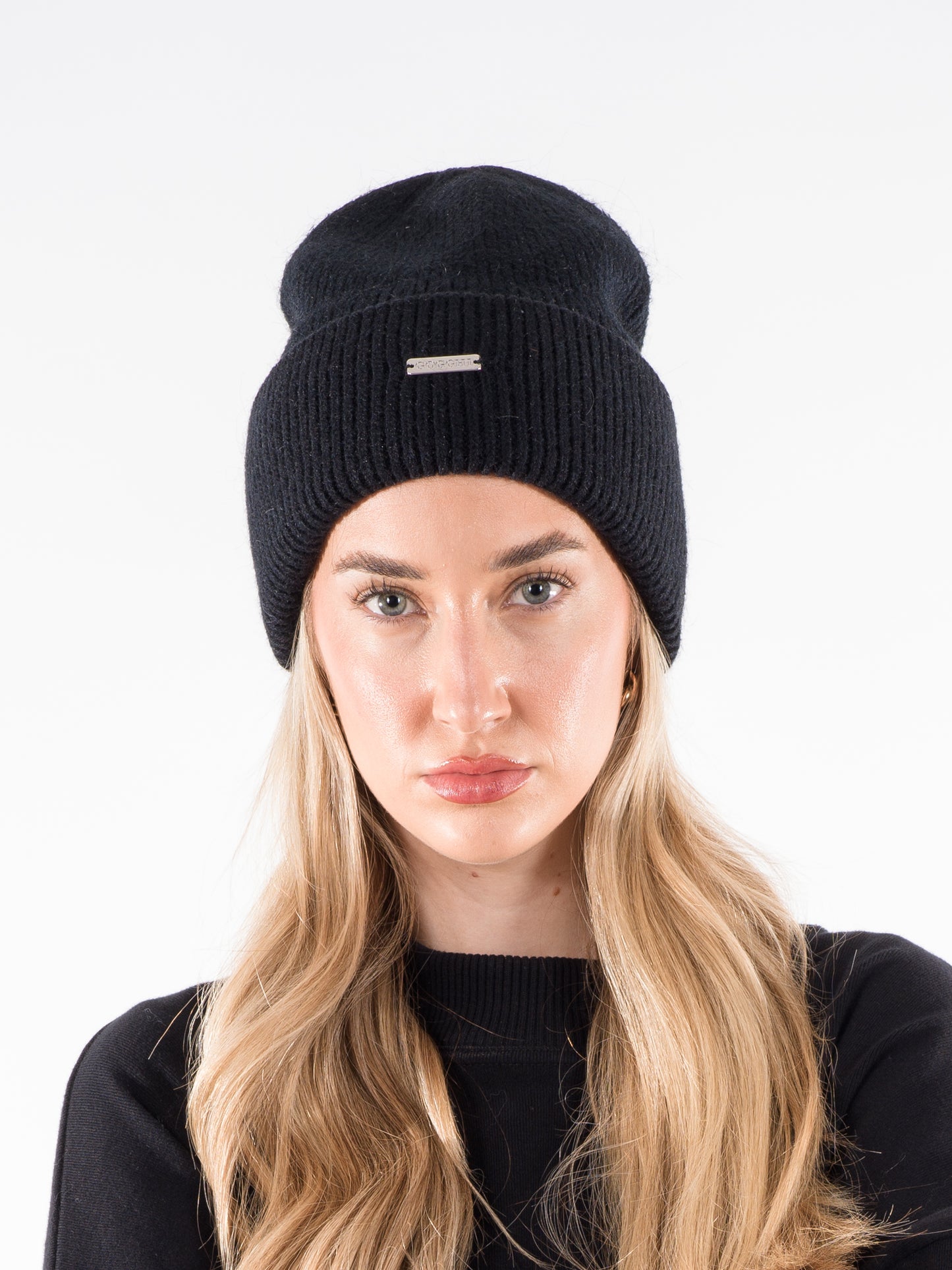 Angora Beanie Black