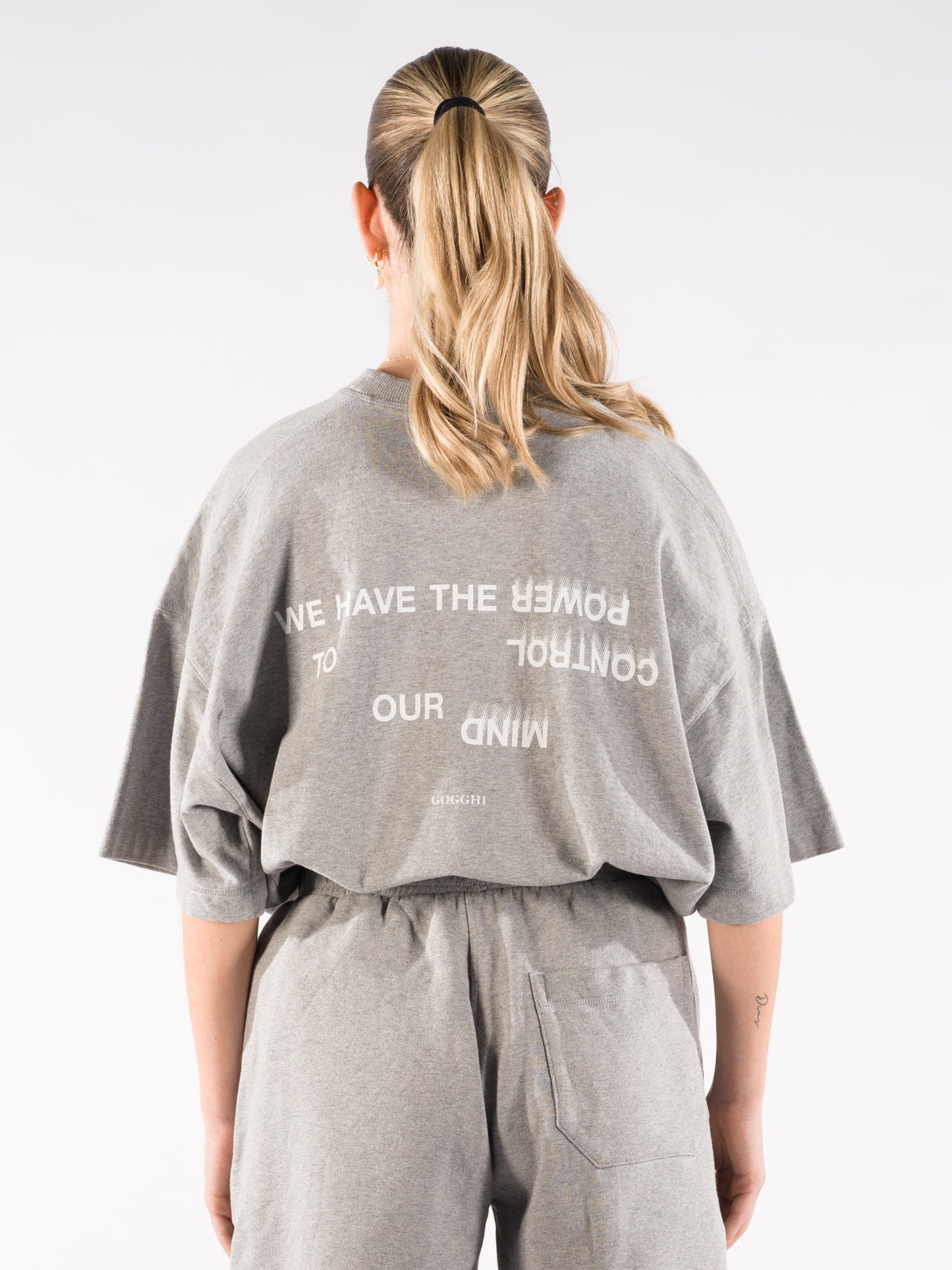 T-Shirt Oversized Grey back print